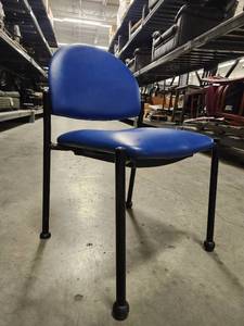 lot 15677 image: (5) Blue Stackable Chairs