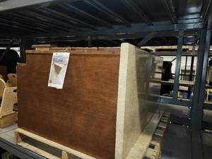 lot 22664 image: Kitchen Island
