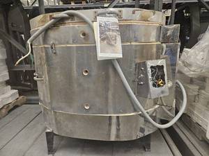 lot 9879 image: Olympic Electric Kiln&nbspModel 25275
