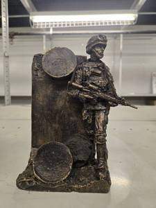 lot 20758 image: I Was There Statue