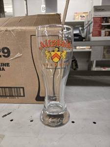 lot 20801 image: (12) Beer Glasses