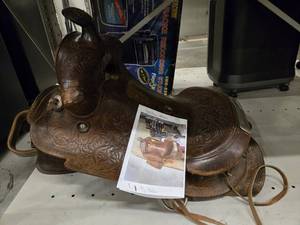 lot 20803 image: Leather Saddle