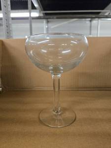 lot 20806 image: (12) Fiesta Grande Glasses