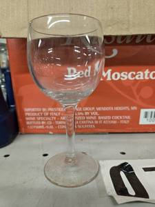 lot 20814 image: Bar Glasses