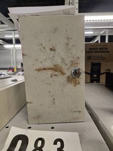 lot 20843 image: Small Locking Key Box with Key