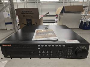 lot 20846 image: Honeywell 9 Channel DVR Video Recorder
