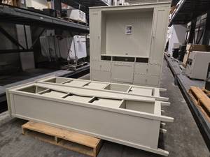 lot 15772 image: 3-Piece Entertainment Center