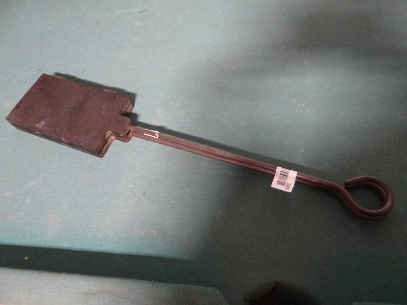 lot 583 image: Cast iron camping cooker