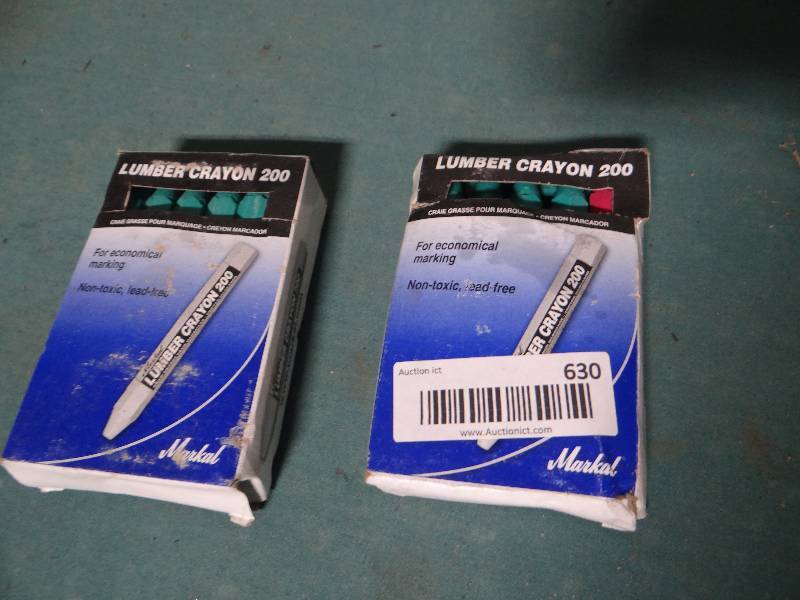 lot 630 image: 2 boxes of lumber crayons