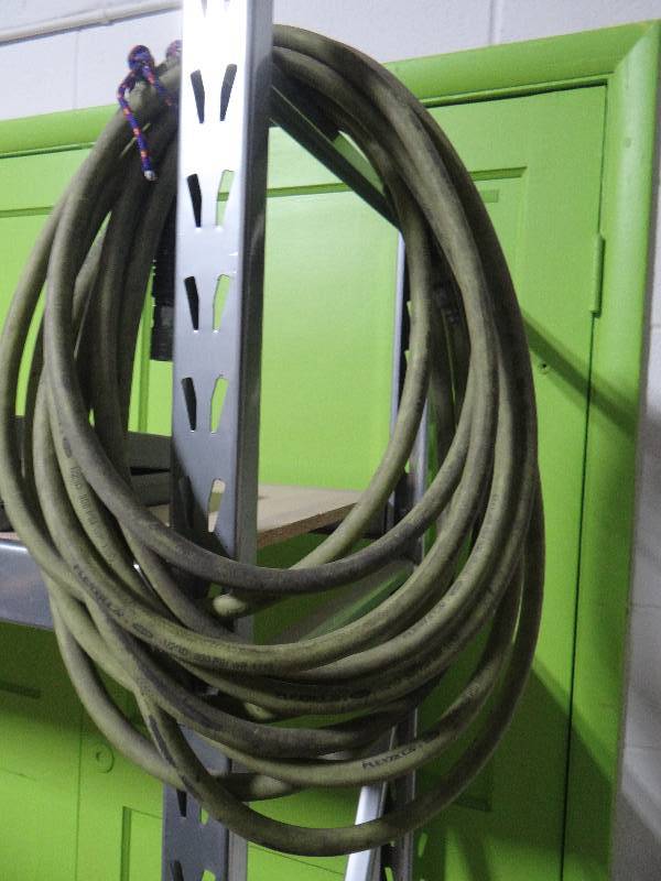 lot 665 image: Air hose