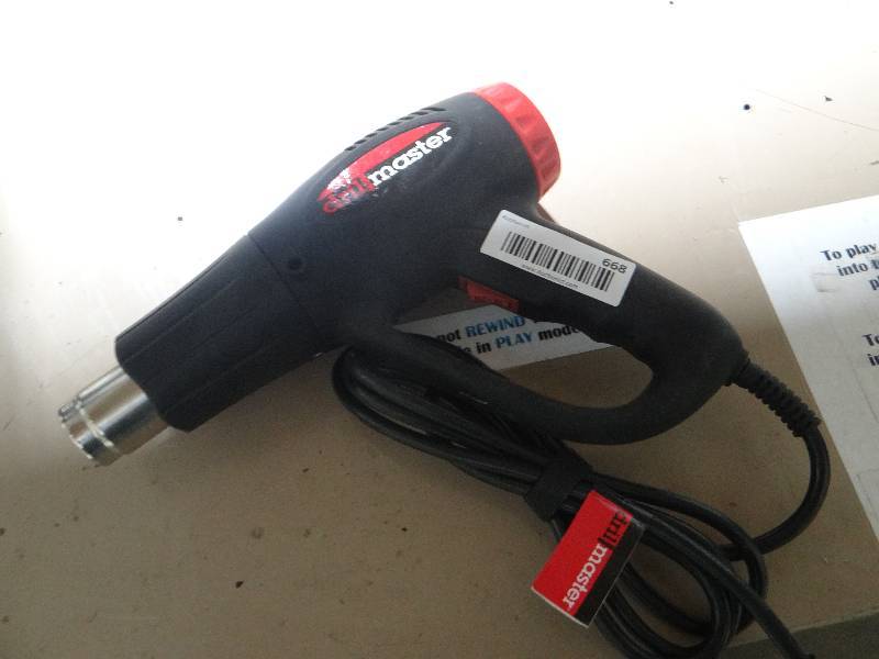lot 668 image: Drill master heat gun
