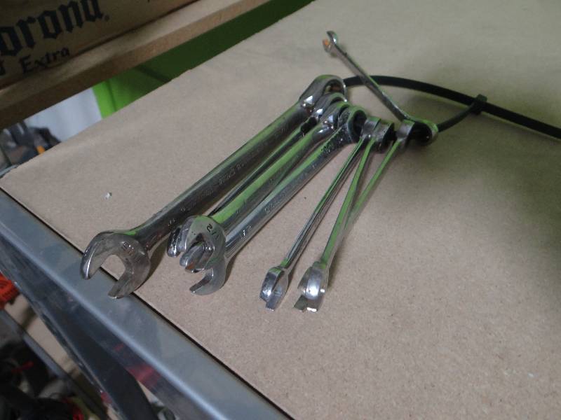 lot 680 image: Lot of wrenches