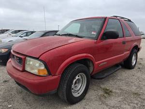 lot 24225 image: 2000 GMC Jimmy SLS, RED