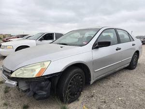 lot 24233 image: 2006 Honda Accord, SILVER
