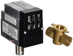 lot 10243 image: Emerson 1311-102 Hot Water Zone Control - Retail $142.93