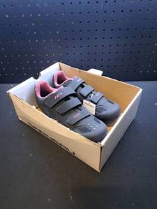 lot 11443 image: Louis Garneau Multi Air Flex Cycling Shoes