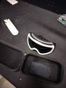 lot 8355 image: GlaRid Kids Ski Goggles