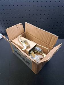 lot 12292 image: Dozerline Hardware Components in Original Box