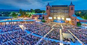 lot 5500 image: Dinner & a Show Starlight Theatre  North Italia Dining Experience