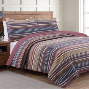 lot 37644 image: American Home Fashion Estate Collection Taj Quilt Set Berry Twin 2 Piece