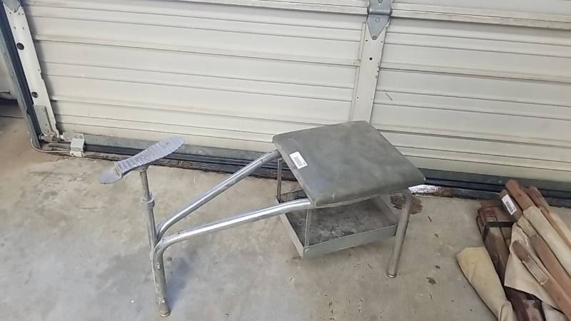 lot 7060 image: Old Shoeshine StandStool