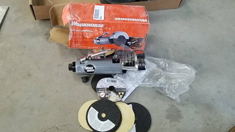 lot 7086 image: Appears New- Air Cutoff Tool