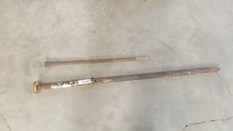 lot 7079 image: Large Nail or Spike Lot- Use As Needed