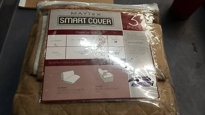 lot 7003 image: Smart Cover- Loveseat Protector