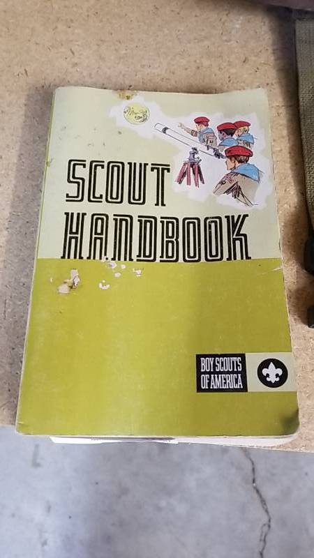 lot 7110 image: 1970s Scout Handbook- BSA