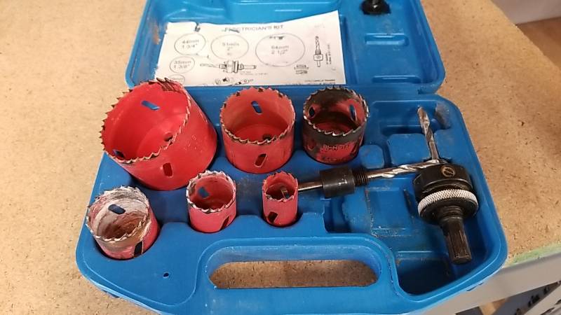 lot 7126 image: Electricans Hole Saw Set