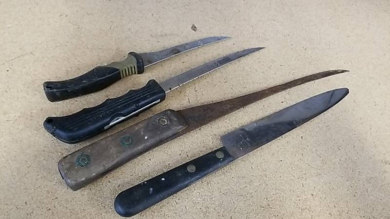 lot 7124 image: Filet Knife Lot