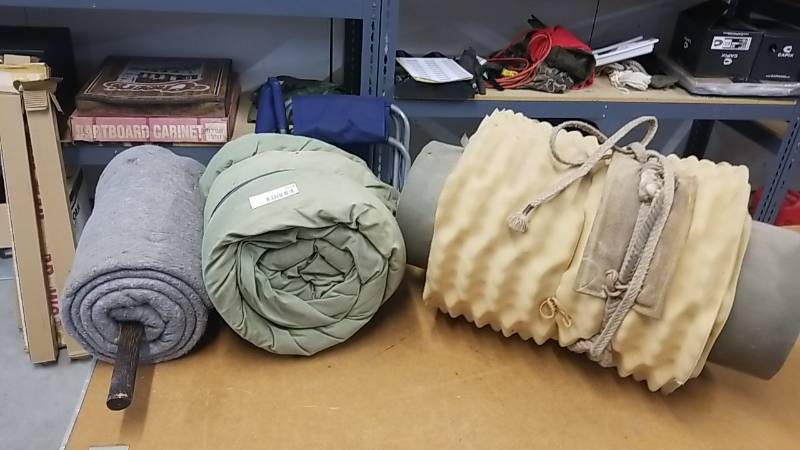 lot 7158 image: Sleeping Bag and Bedroll Lot
