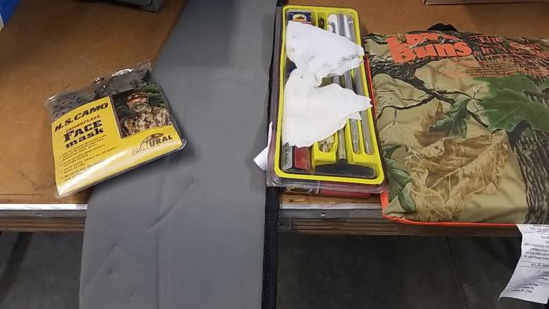 lot 7166 image: Shotgun Softcase, Cleaning Kit, Hot Seat, And Mask