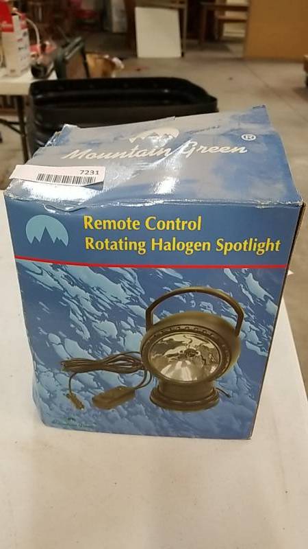 lot 7231 image: Remote Controlled Rotating Halogen Spotlight   HuntFish