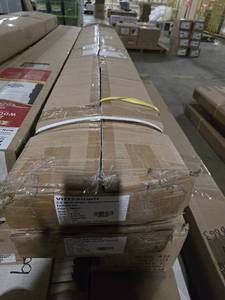 lot 6530 image: (2) Cases Of 3.5in Steel Vertical Headrails