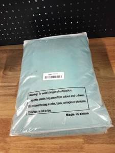 lot 1754 image: Light Blue Curtains Sheet Set