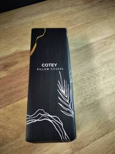 lot 2067 image: COTEY Pillow Covers Black Box Set