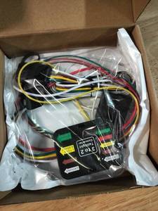 lot 2070 image: A 3 to 2 Taillight Converter Wiring Harness
