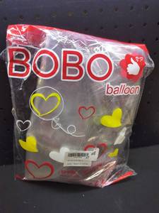 lot 4363 image: 14 large clear balloons
