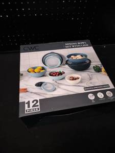 lot 5295 image: CWC 12-Piece Mixing Bowl Set with Lids - Embossed Design