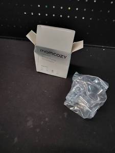 lot 6238 image: Momcozy Breast Pump Flange Insert Accessories