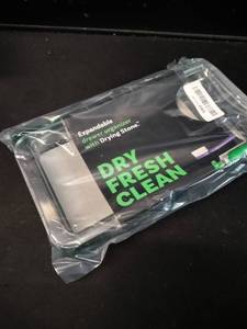 lot 6243 image: Dry Fresh Clean Expandable Drawer Organizer with Drying Stone