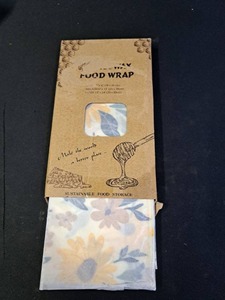 lot 12362 image: Sustainable Food Wrap Set - Floral Pattern