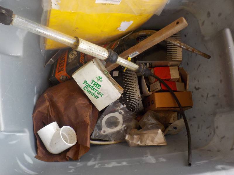 lot 4701 image: lot of misc new parts