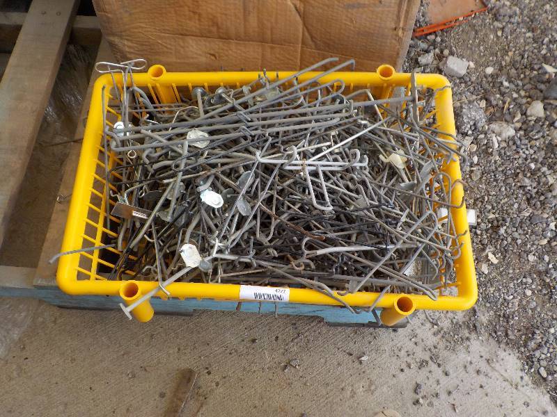 lot 4727 image: box of peg board pegs