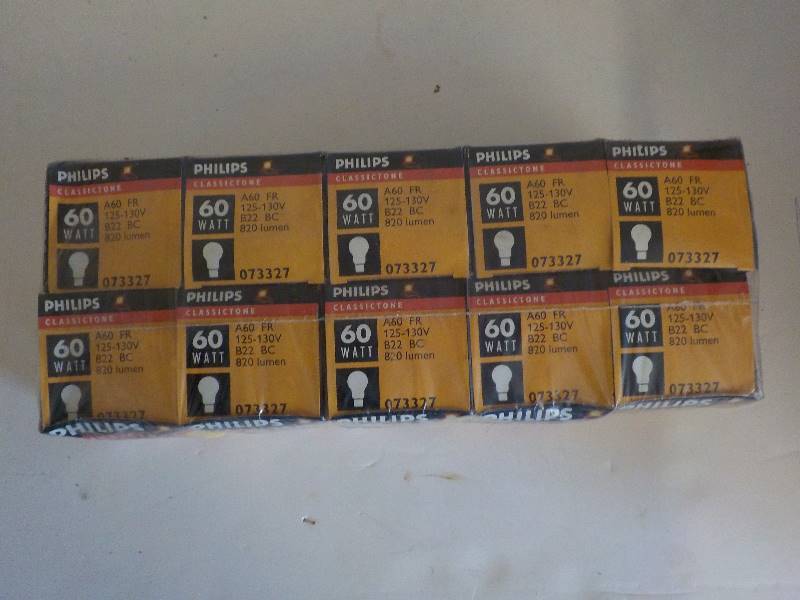 lot 4747 image: 10 classictone 60 watt bulbs 820 Lumens