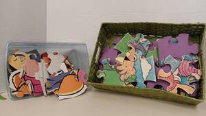 lot 1013 image: Paper & Foam Winnie the Pooh Puzzle Pieces