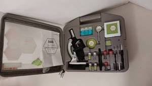 lot 1024 image: Microscope Kit