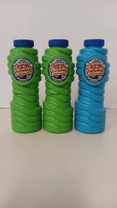 lot 1033 image: 3 Super Miracle Bubbles (16oz)