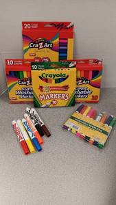 lot 1060 image: Super Washable Markers